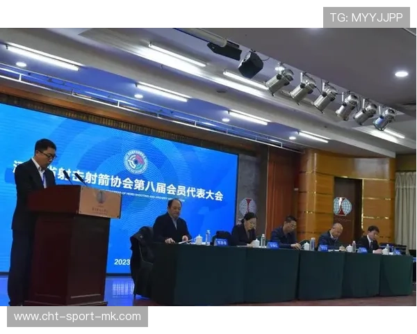 射击比赛选手受邀进校讲课，精确运动进入课堂