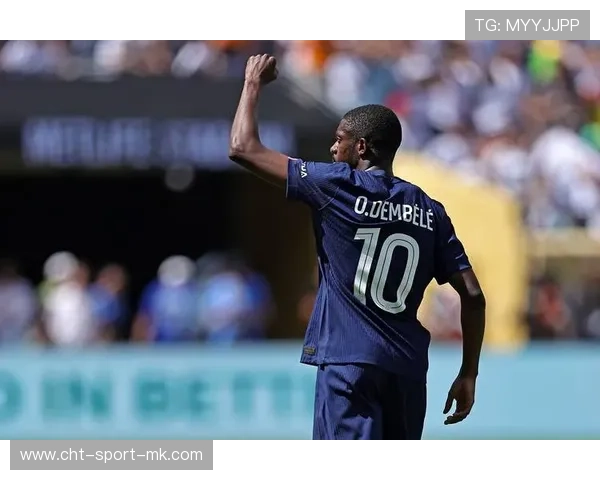 曾被巴萨球迷骂出队，如今登贝莱金球奖封神，巴萨 登贝莱